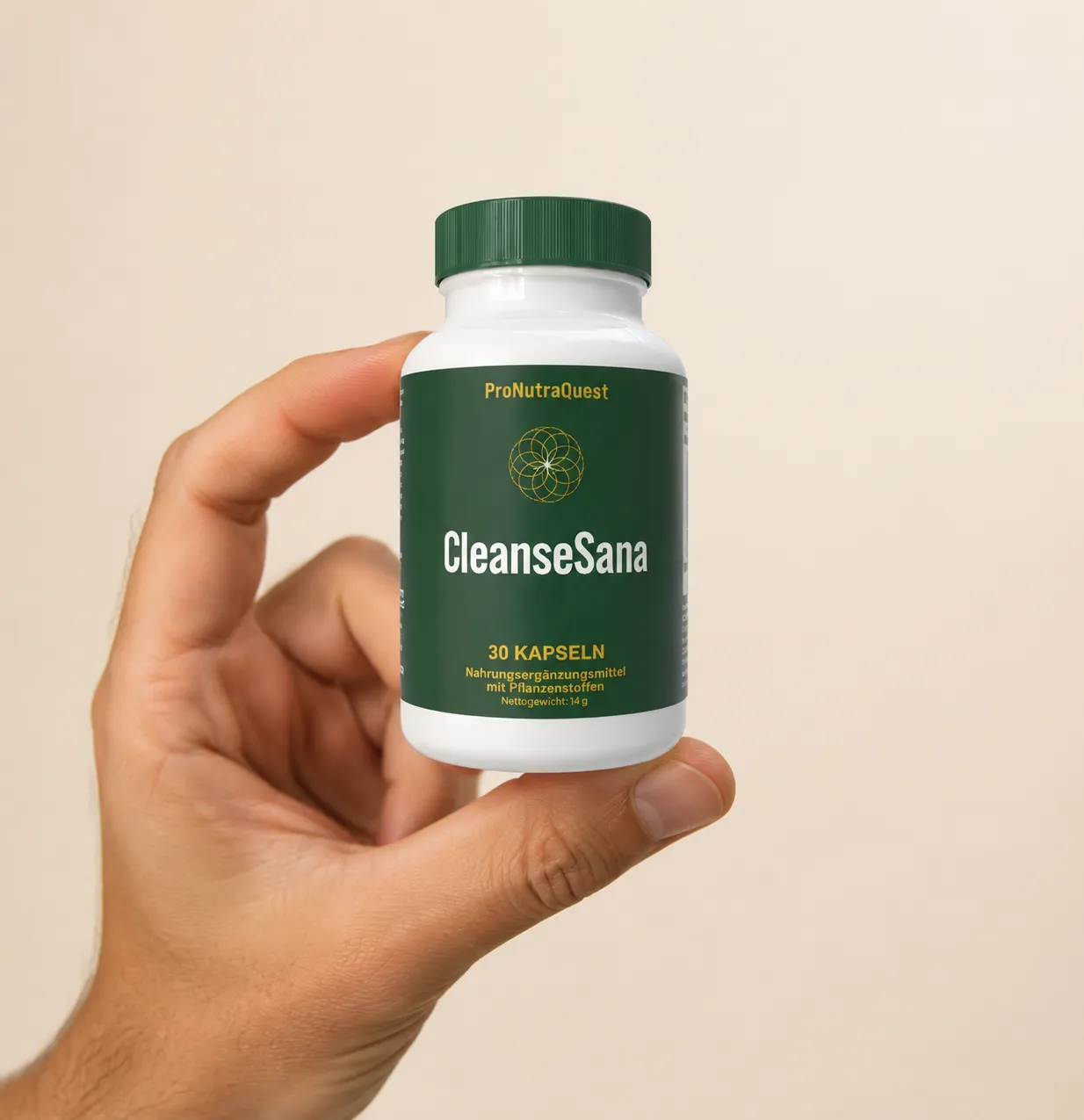 CleanseSana — Verpackung in der Hand