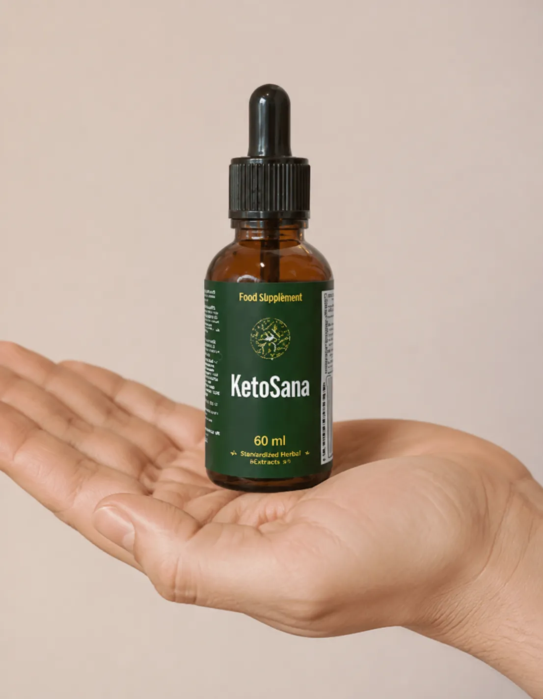 KetoSana — Verpackung in der Hand